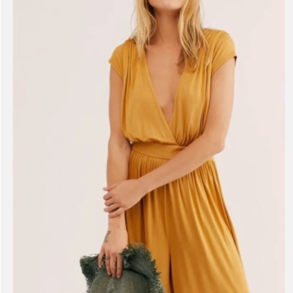 FREE PEOPLE FP BEACH flare  LEG NAOMI V JUMPER JUMPSUIT GOLDEN BRONZE xs